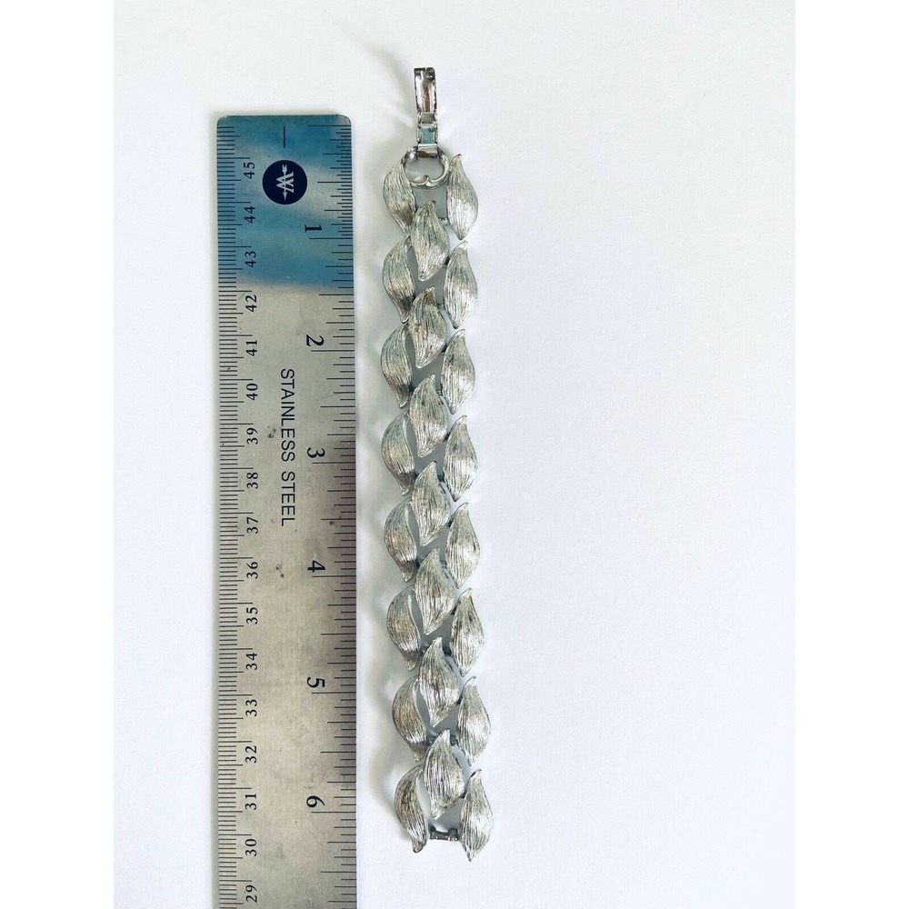 Vtg Lisner Silver Statement Bracelet - image 5